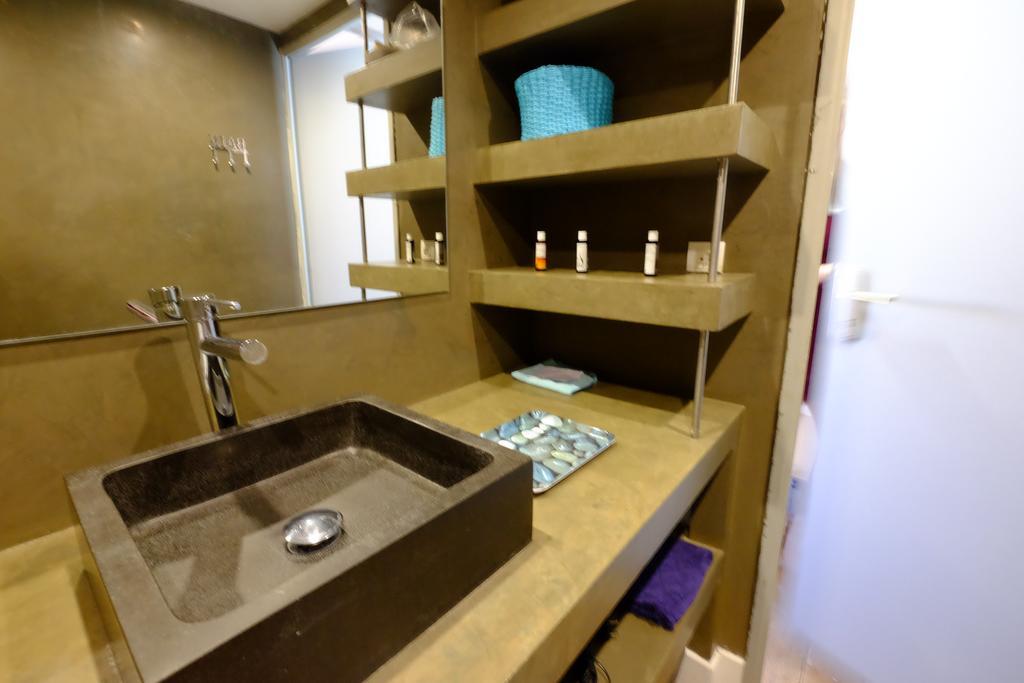 Superbe T3 Duplex Parking Prive Gratuit Sur Place Bordeaux Exterior foto